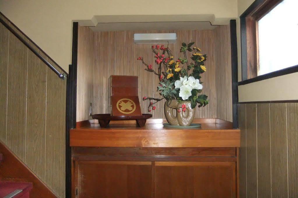 Omiya Ryokan Хаконе Экстерьер фото